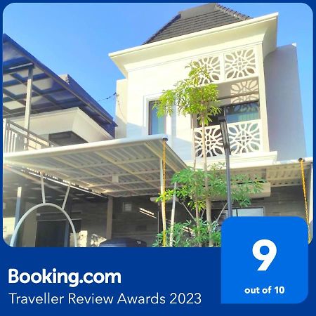 Family Villa Syariah C-37 Batu Batu  Buitenkant foto