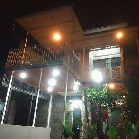Family Villa Syariah C-37 Batu Batu  Buitenkant foto