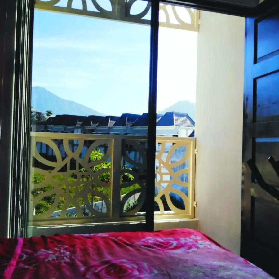 Family Villa Syariah C-37 Batu Batu  Buitenkant foto